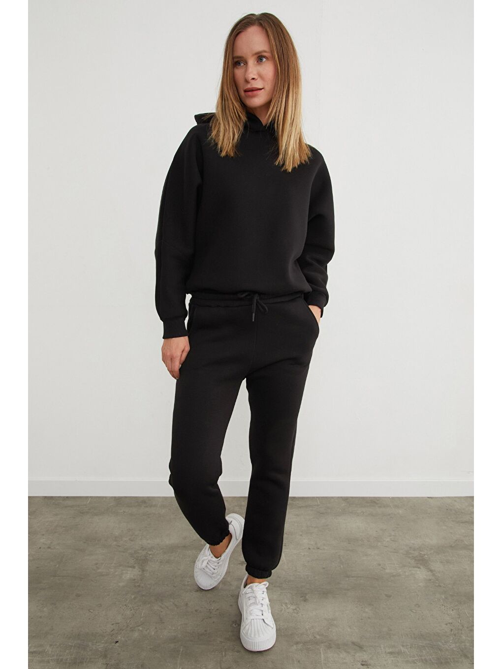 Siyah 3 İplik Basic Kapüşonlu Jogger Eşofman Takımı-3