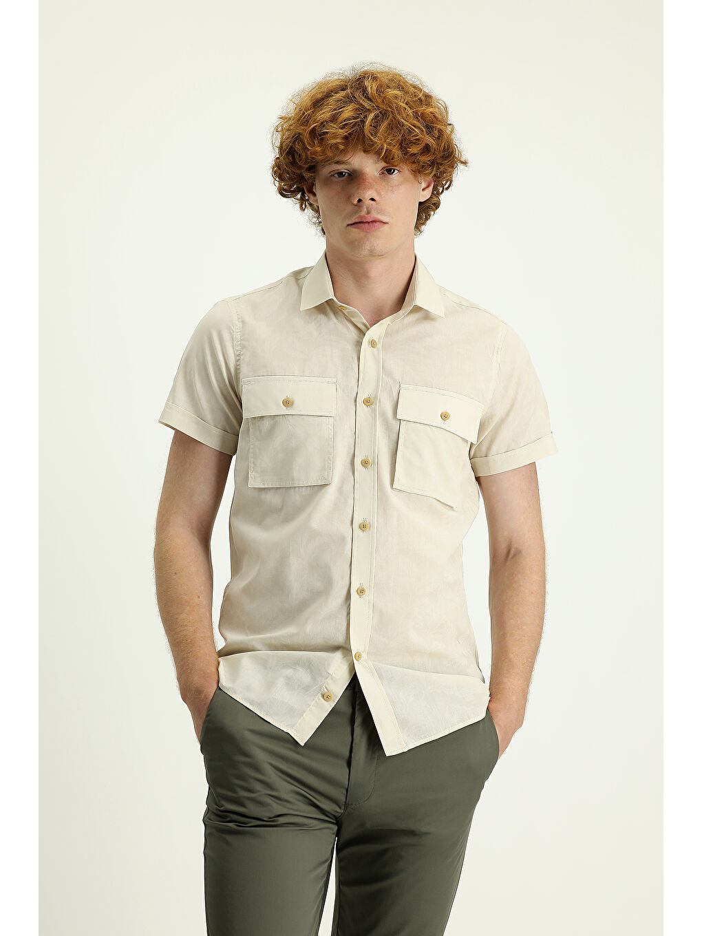 Ekru Kısa Kol Slim Fit Dar Kesim Baskılı Pamuk Gömlek-1