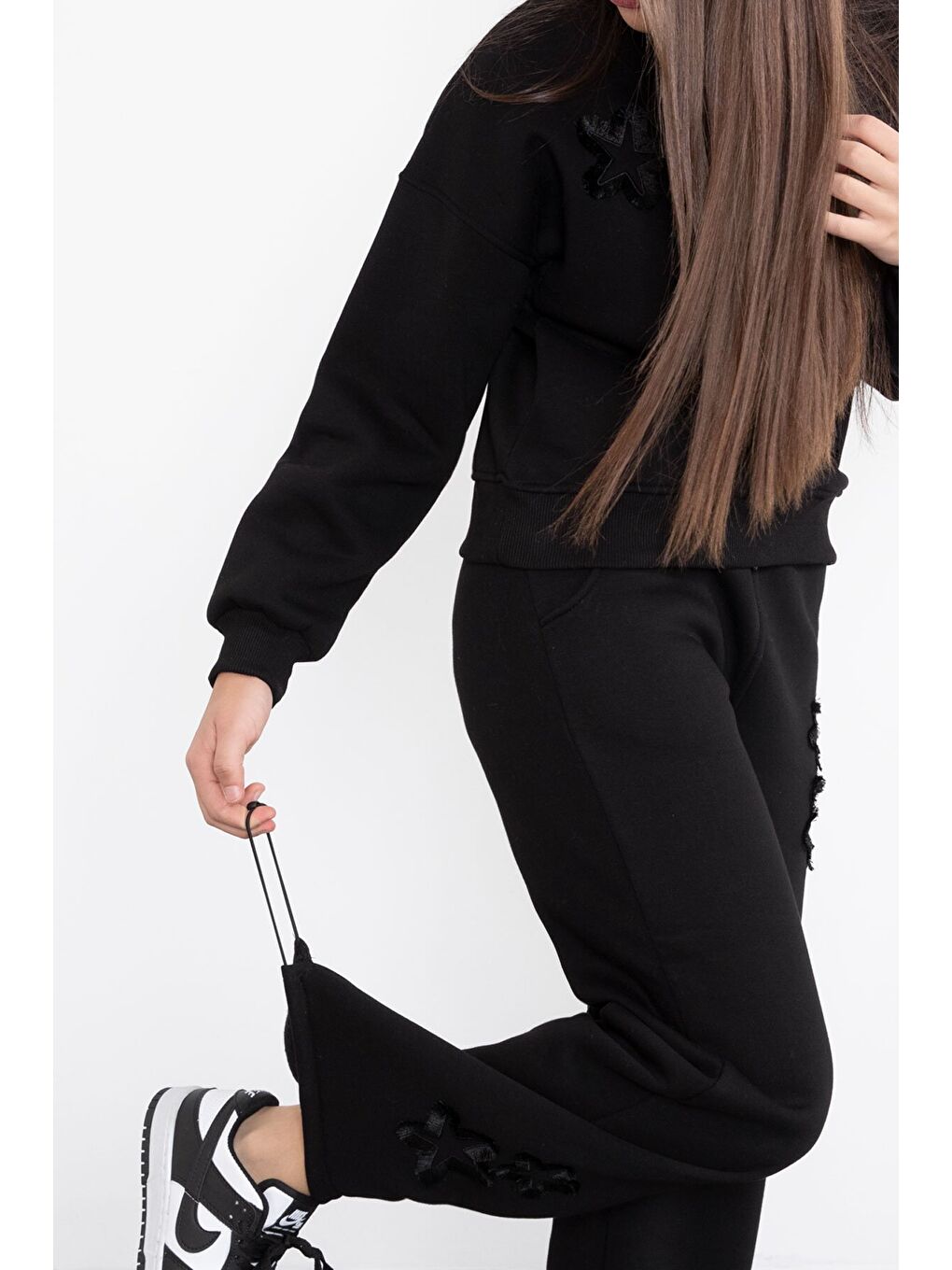 Siyah Yıldız Desenli Geniş Paça Şardonlu Kız Çocuk Eşofman Takımı 23361-4