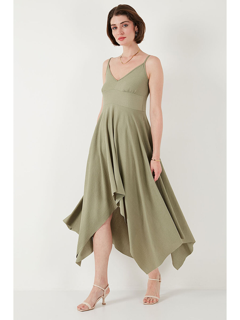 Yeşil Asimetrik Kesim Regular Fit Midi Boy Askılı V Yaka Elbise 5866131-2