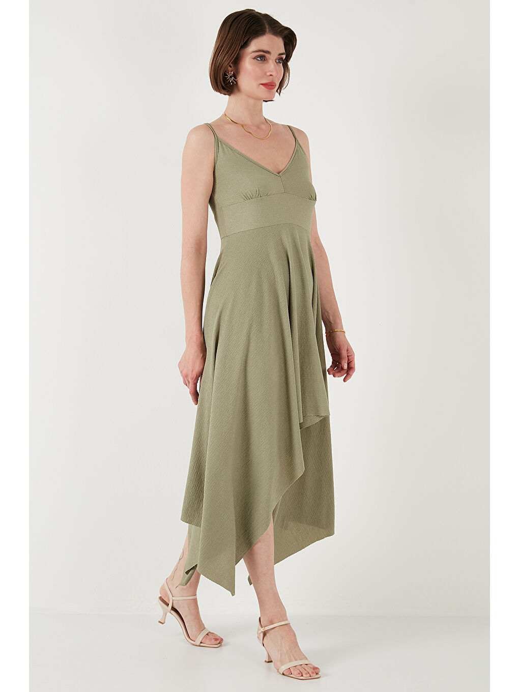 Yeşil Asimetrik Kesim Regular Fit Midi Boy Askılı V Yaka Elbise 5866131-5