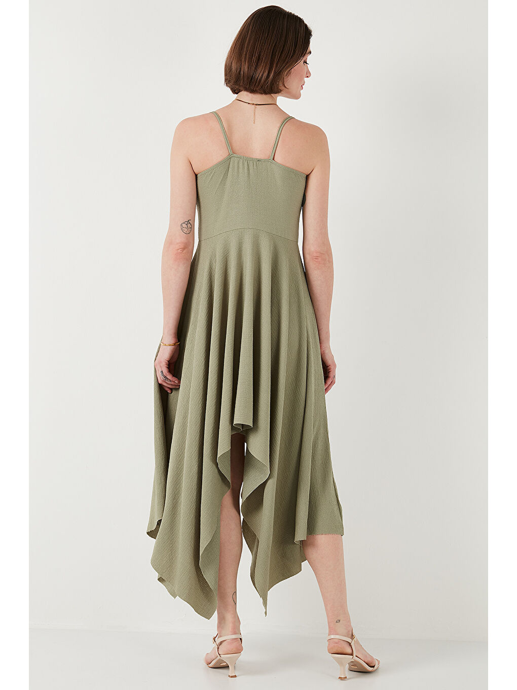 Yeşil Asimetrik Kesim Regular Fit Midi Boy Askılı V Yaka Elbise 5866131-6