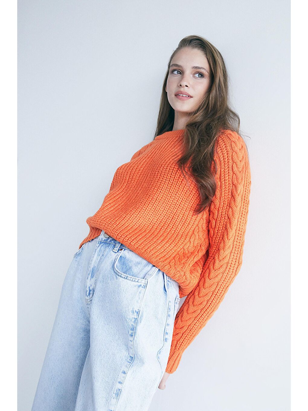 Turuncu Bisiklet Yaka Saç Örgülü Yumuşak Tuşeli Kazak-2