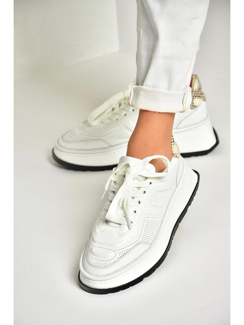 Beyaz Kadın Sneaker U5556056-1