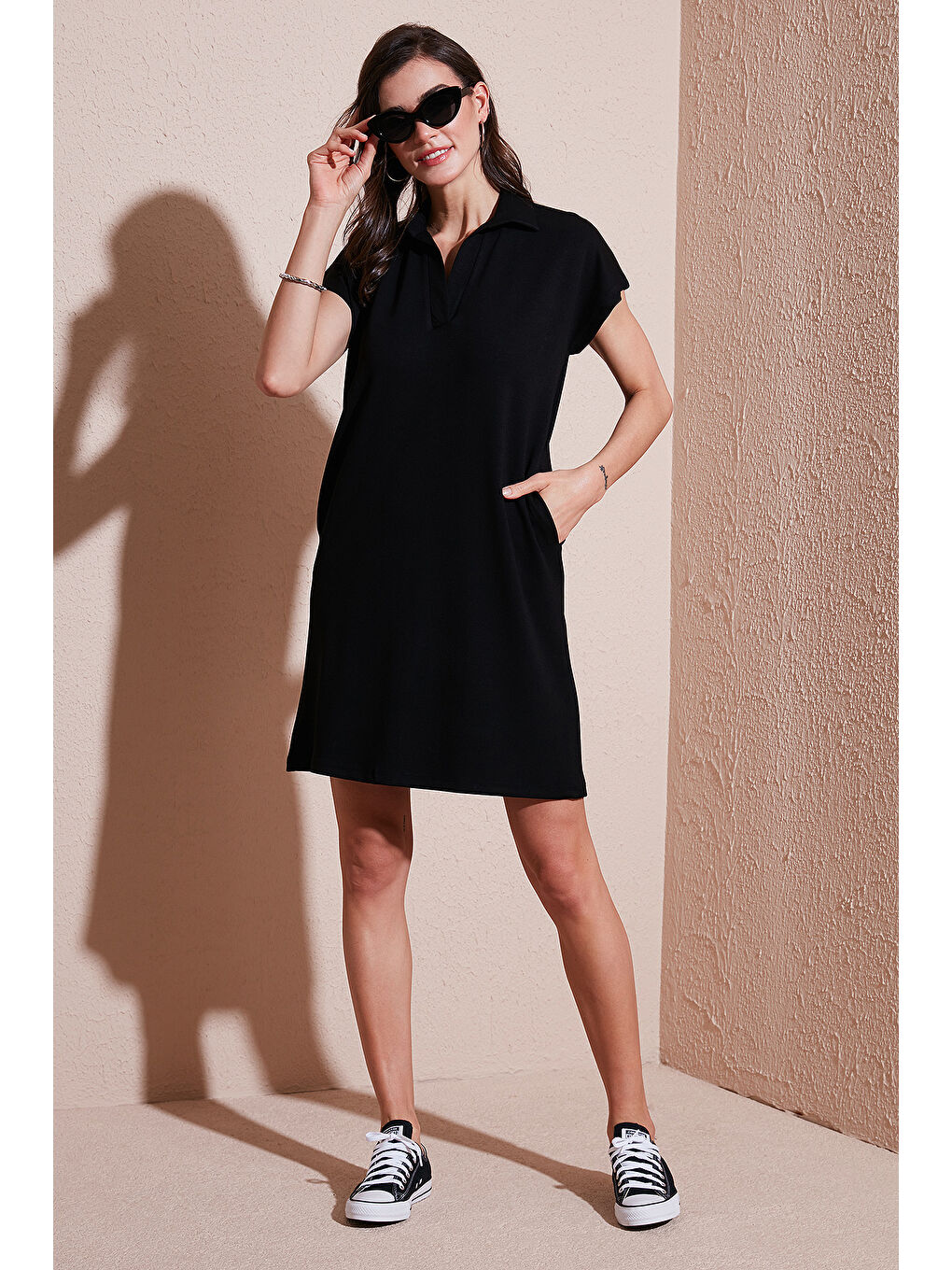 Siyah Regular Fit Polo Yaka Mini Elbise 5866153