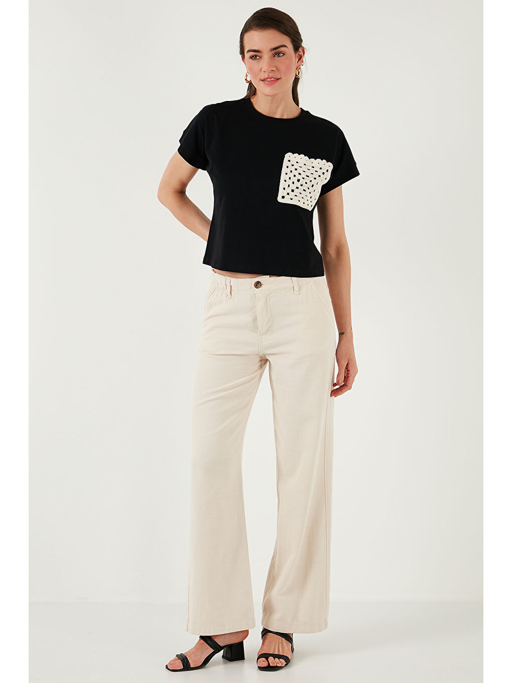 Bej Pamuklu Standart Fit Yüksek Bel Geniş Paça Pantolon 668Yp5193-4