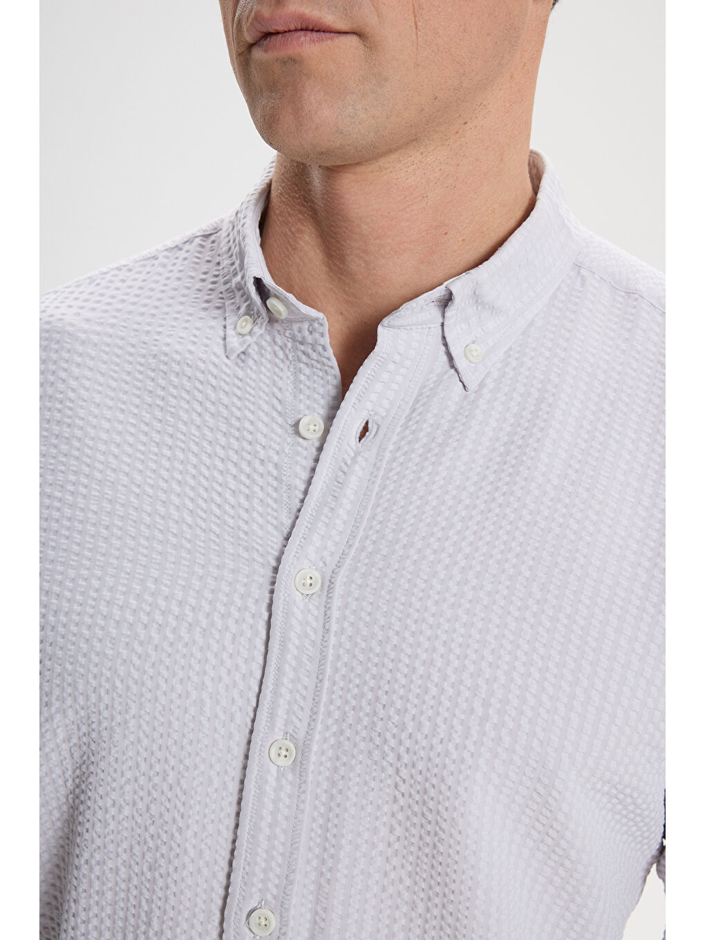 Bej Erkek Taş Slim Fit Dar Kesim Keten Görünümlü Gofre Desenli Düğmeli Yaka Gömlek-3