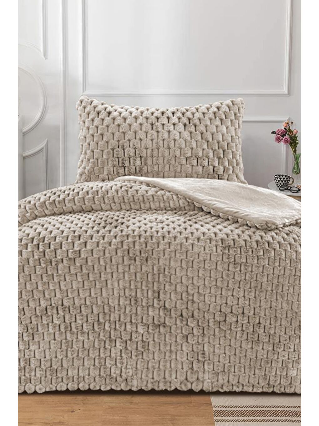 Winter Tale Tavşan Tüyü Tek Kişilik Yorgan Seti 180x230 Cm Bej