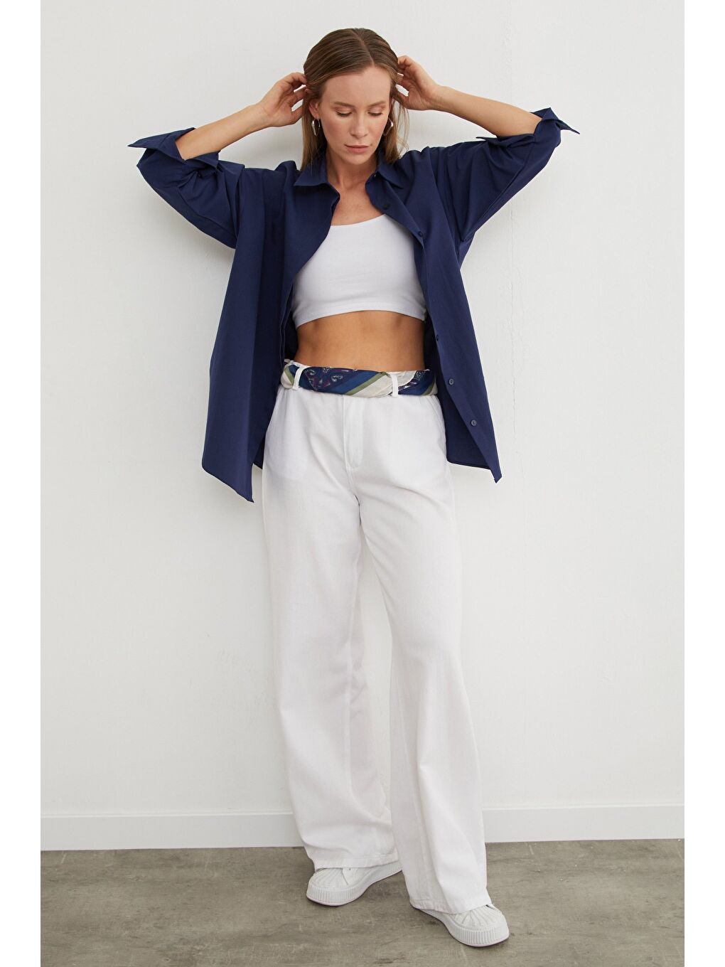 Lacivert Basic Yırtmaçlı Oversize Gömlek-1