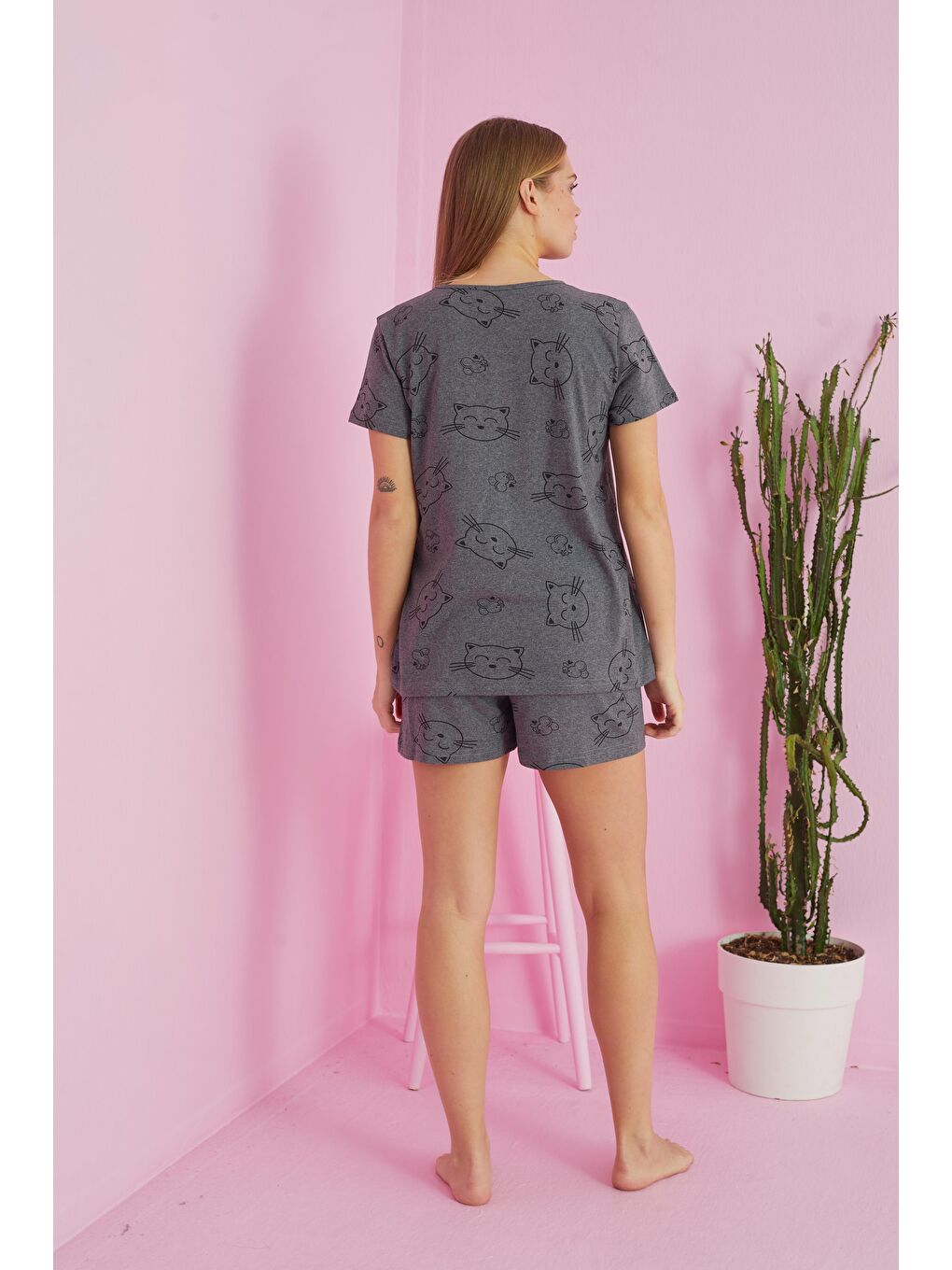 Antrasit Kedi Desenli Pamuklu Şort-Pijama Takım-1