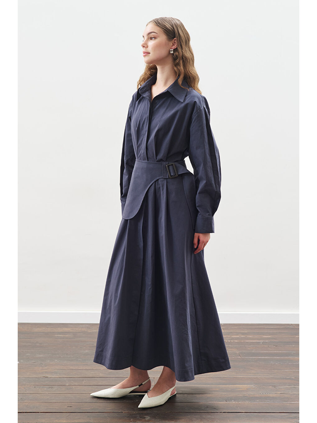 Kemer Detaylı Pileli Elbise Lacivert-2