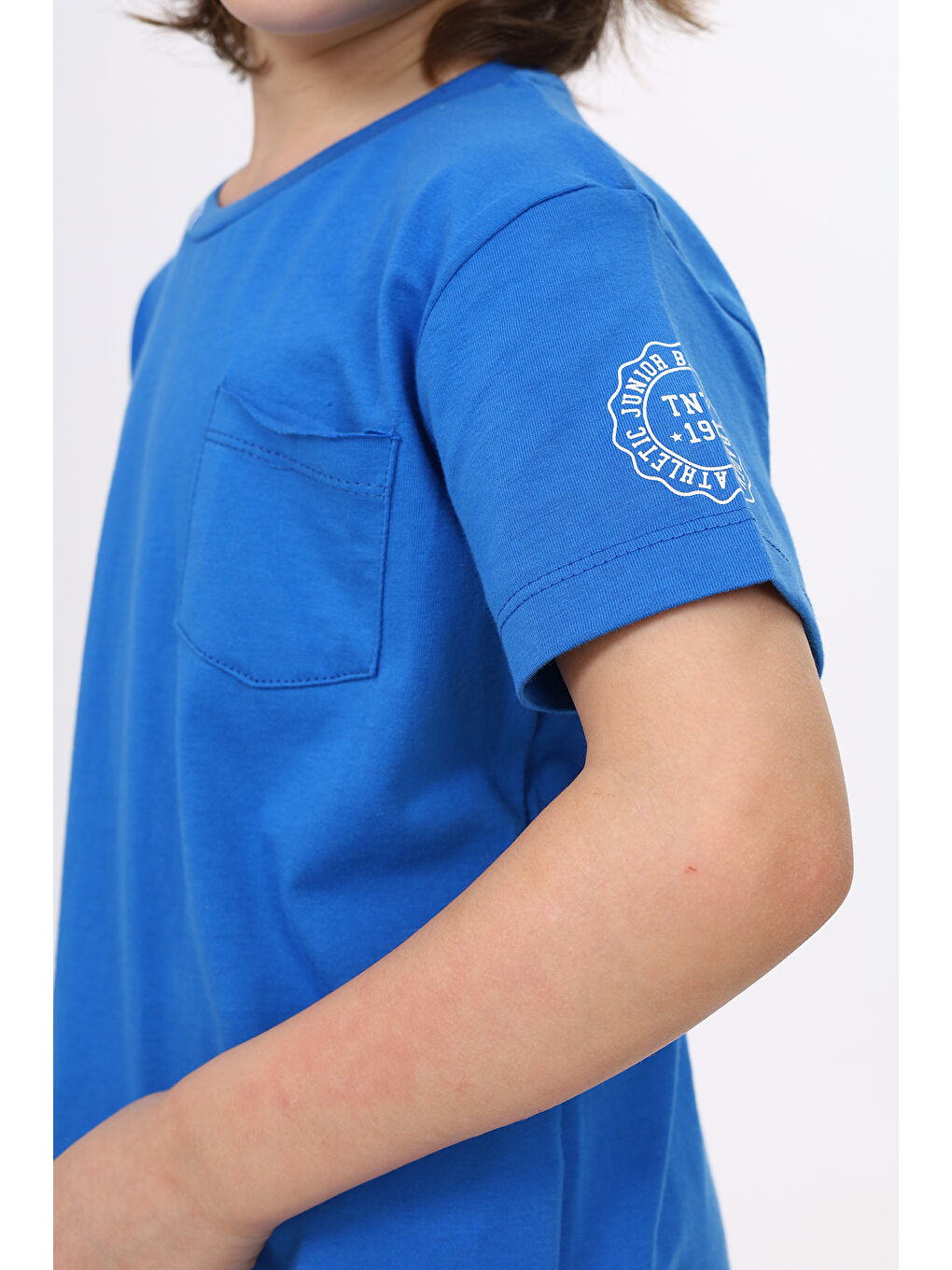 Mavi Erkek Çocuk Cepli Pamuklu Tişört-3