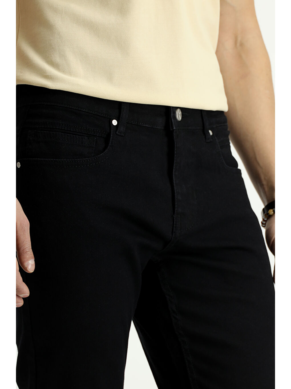 Siyah Regular Fit Elastanlı Denim Pantolon-3