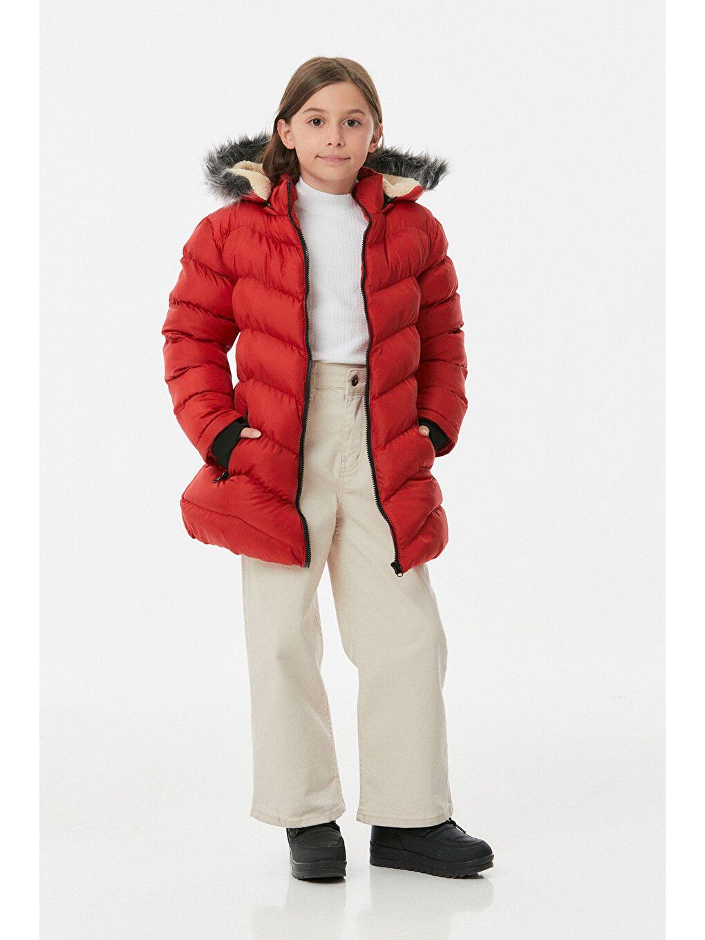 Kırmızı Cebi Fermuarlı Kız Çocuk Şişme Mont