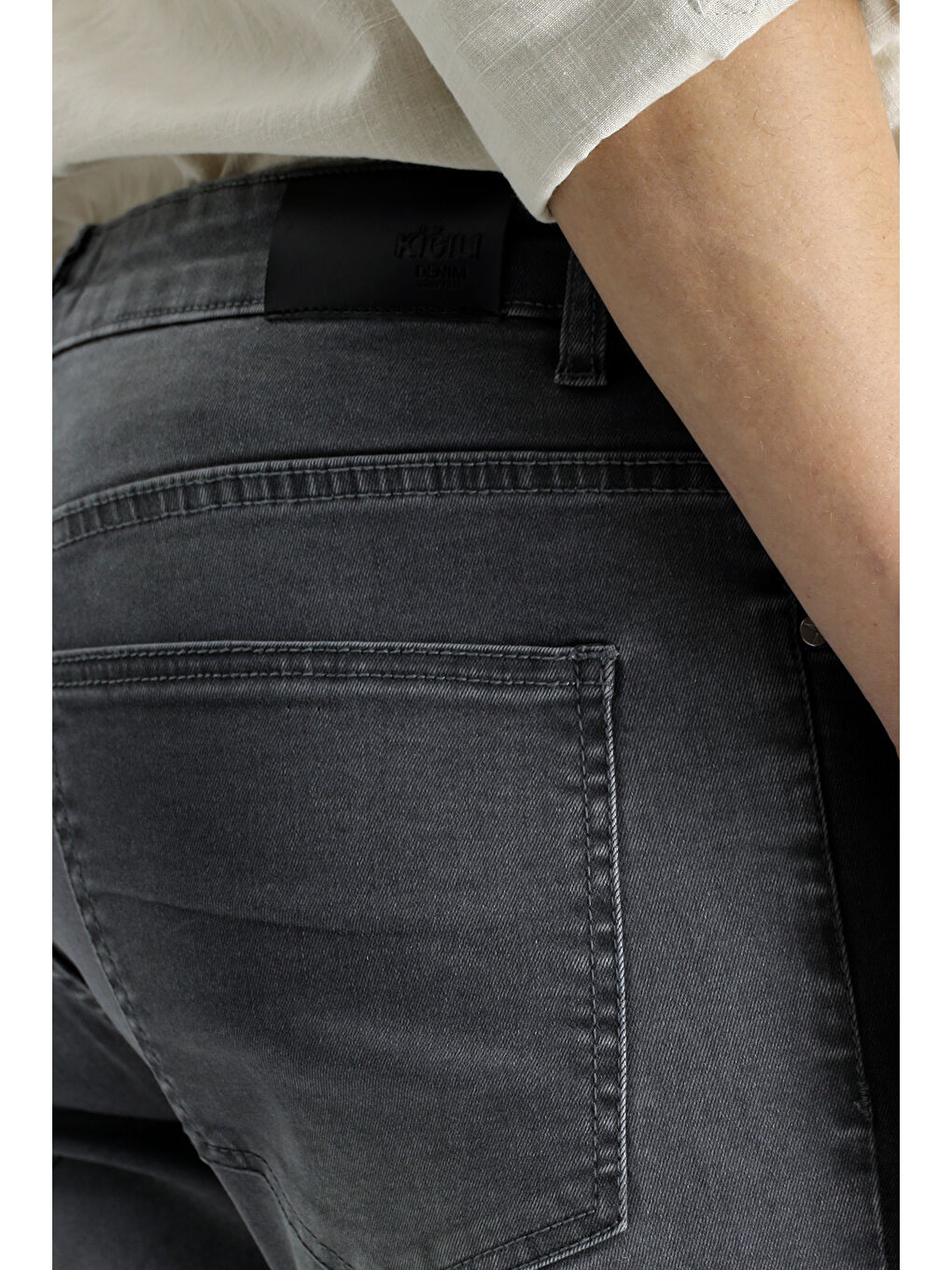 Gri Regular Fit Elastanlı Denim Jean Pantolon-5
