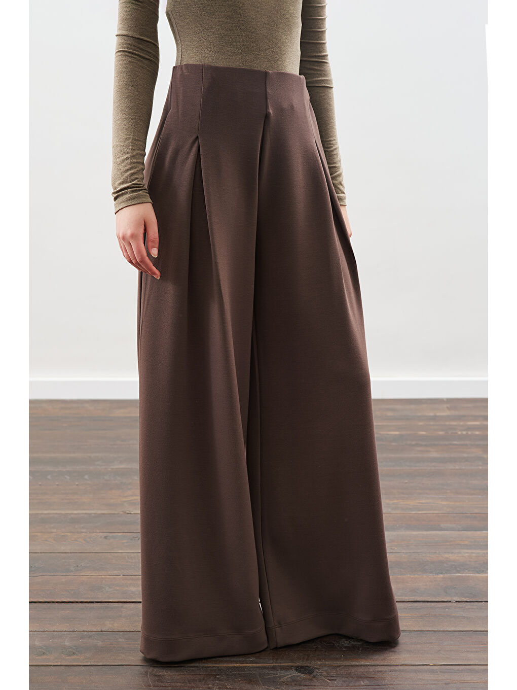 Yumuşak Dokulu Modal Geniş Pantolon Kahverengi-5