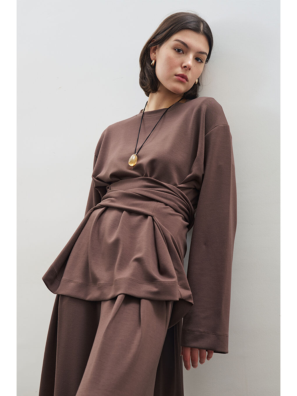 Yumuşak Dokulu Modal Bağlamalı Sweatshırt Kahverengi