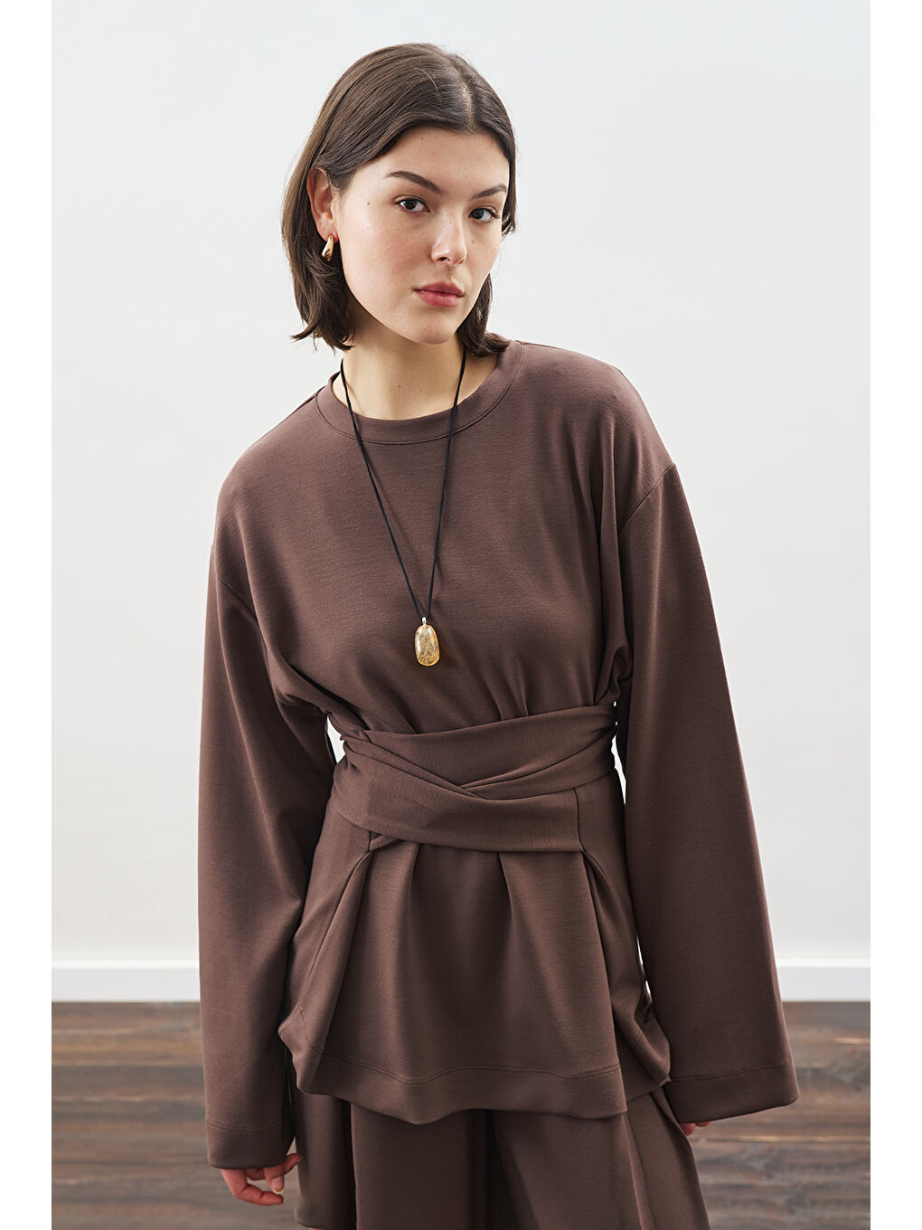 Yumuşak Dokulu Modal Bağlamalı Sweatshırt Kahverengi-2