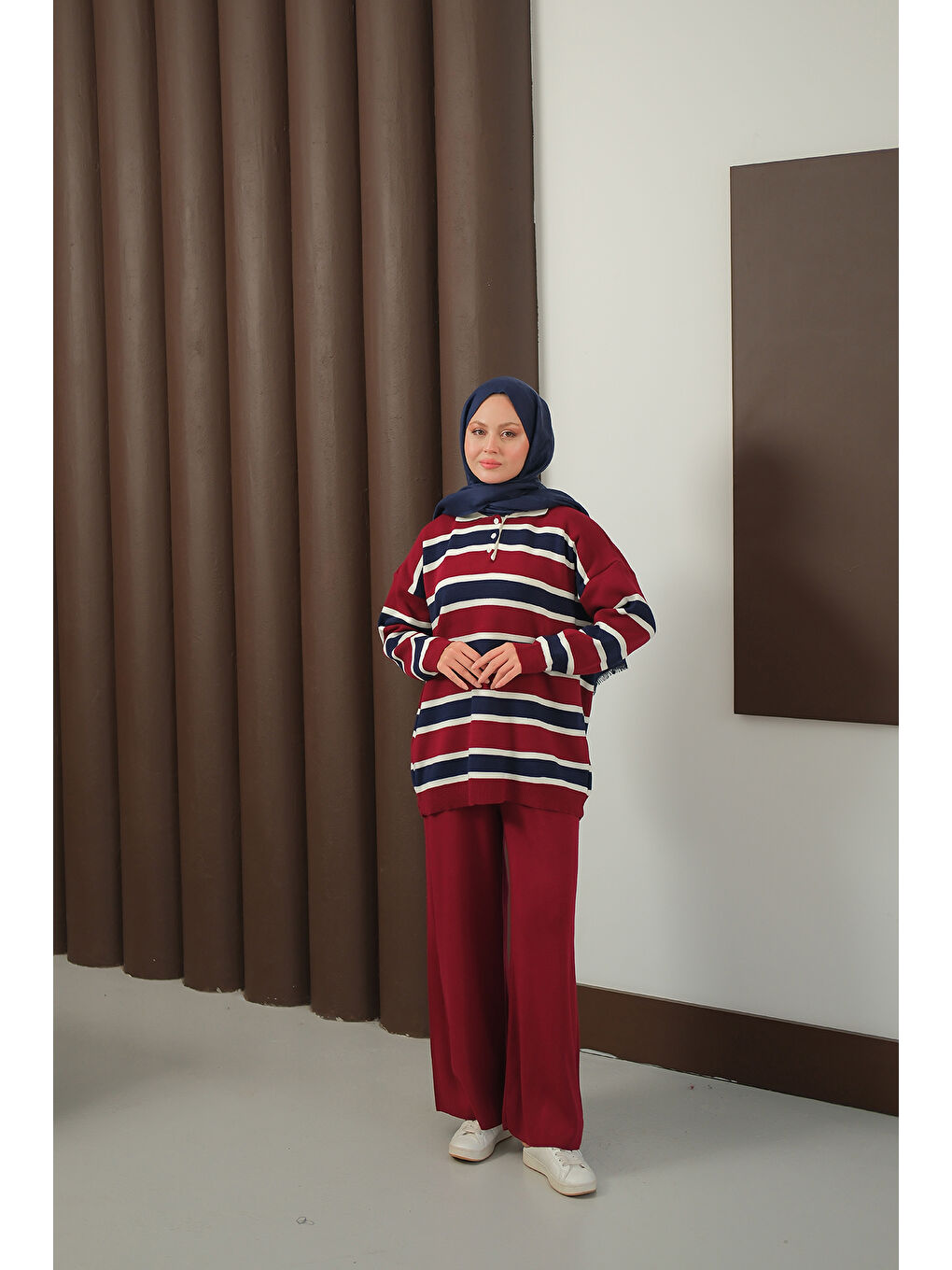 Kadın Çizgi Düğme Detay Takım Bordo-3