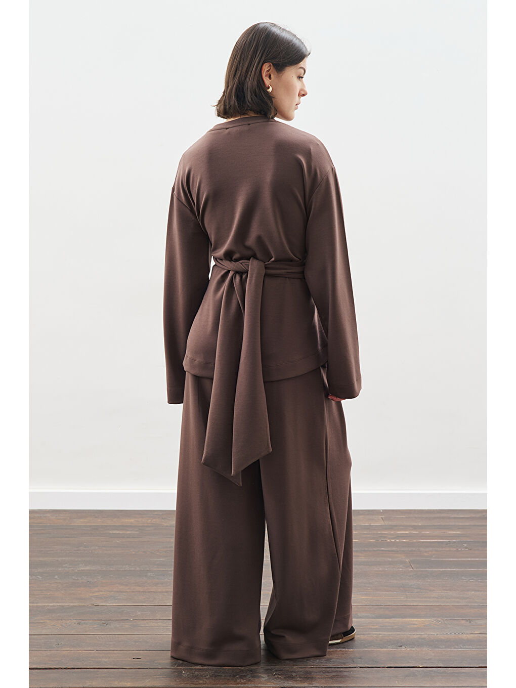 Yumuşak Dokulu Modal Bağlamalı Sweatshırt Kahverengi-4