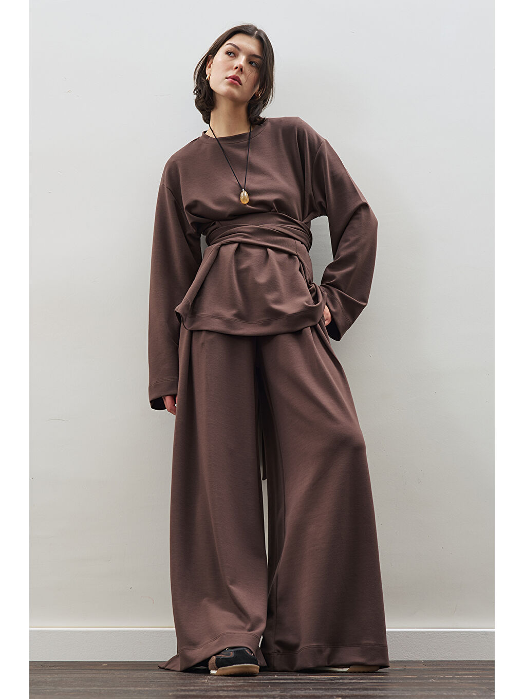 Yumuşak Dokulu Modal Bağlamalı Sweatshırt Kahverengi-5