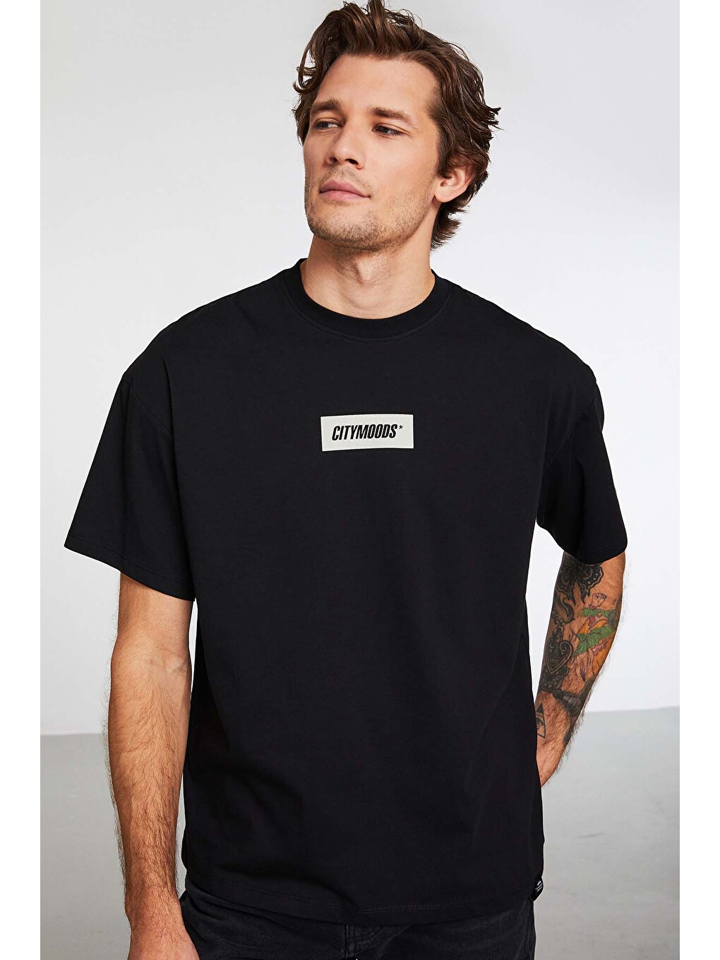 Inventıon Erkek %100 Organik Pamuklu Kalın Dokulu Baskı Detaylı Oversize Siyah T-shirt-3