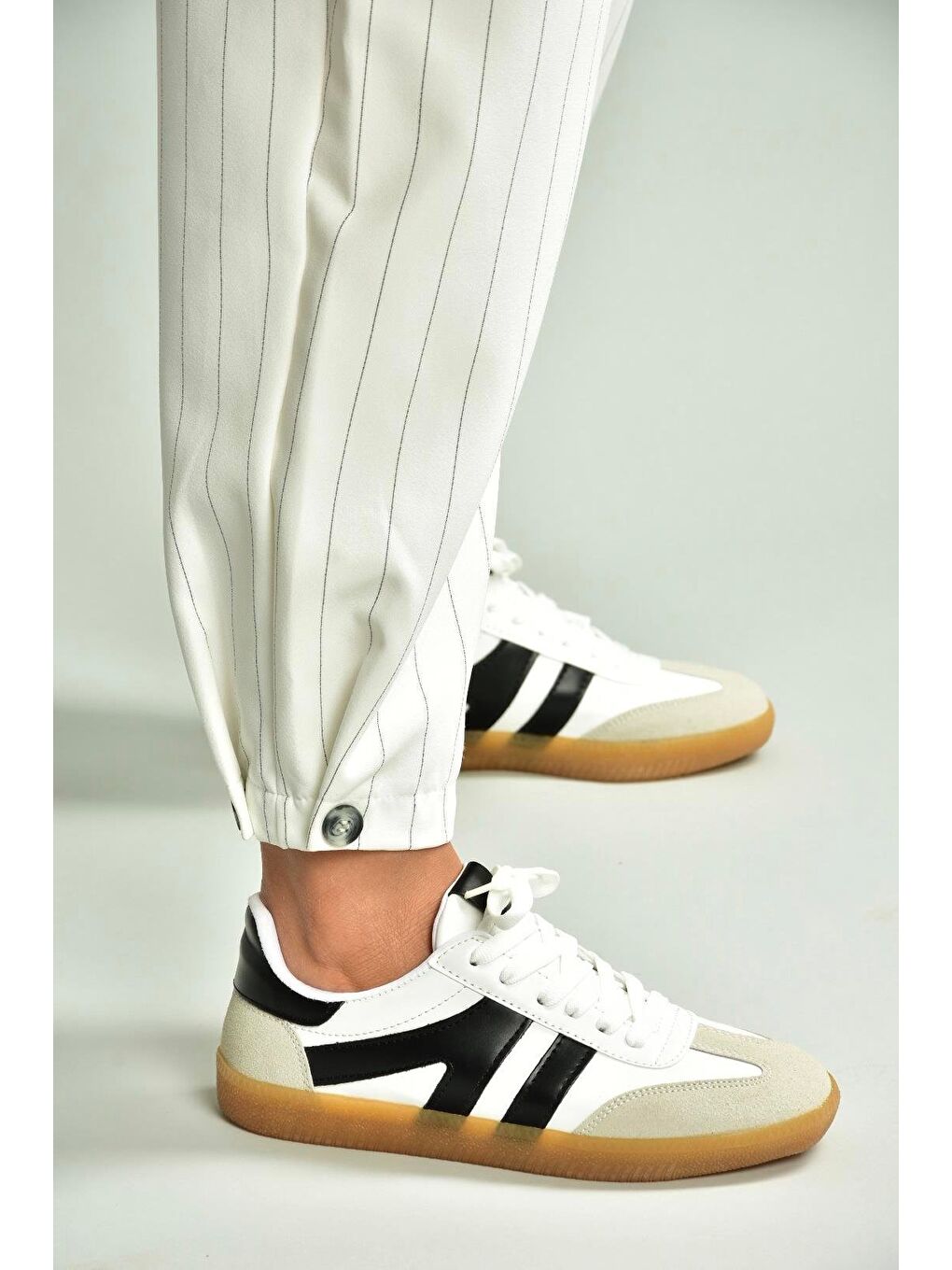 Beyaz_Siyah Kadın Sneaker U6528614-2