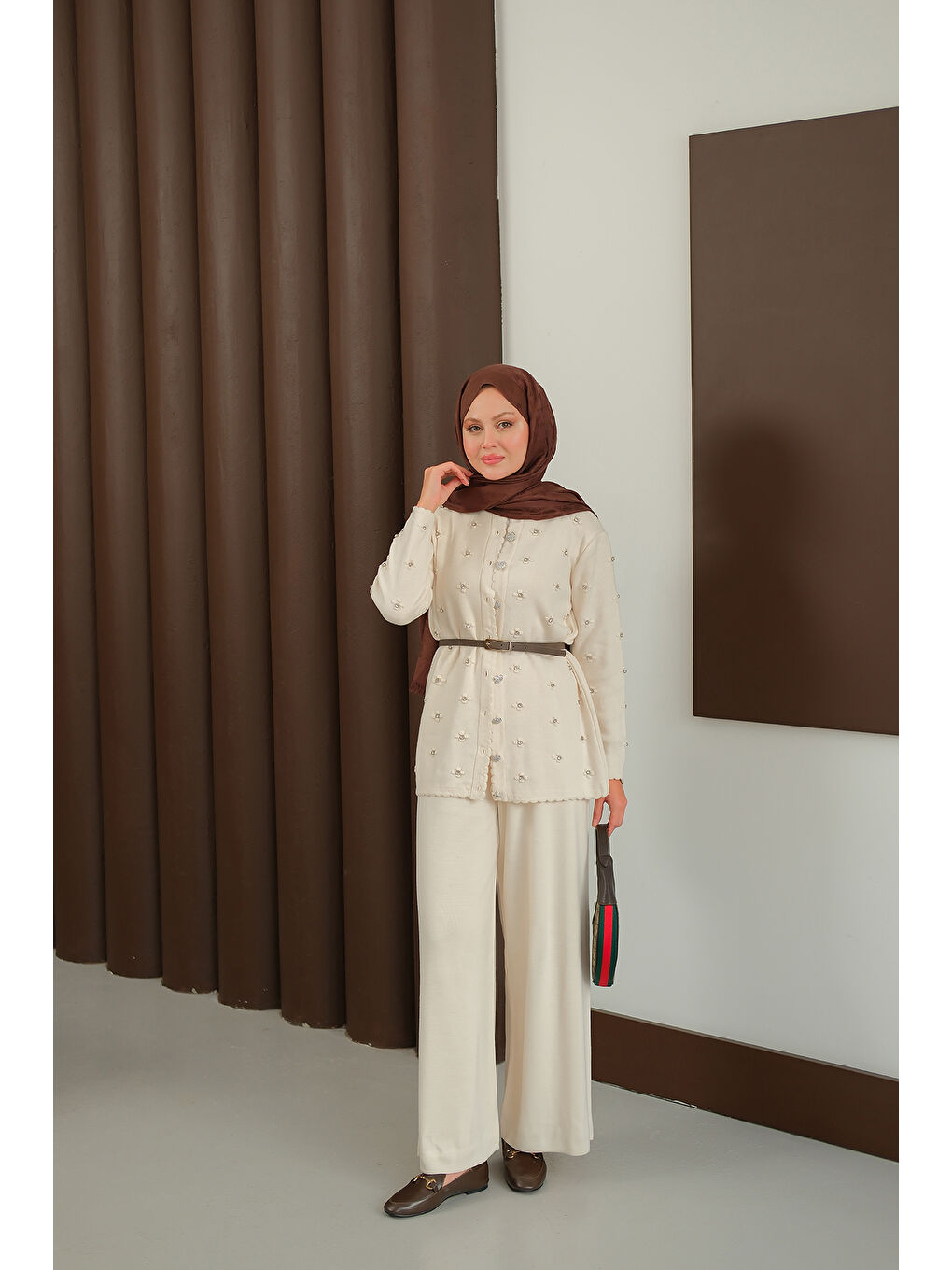 Ekru Kadın Kalp Düğme Detay Triko Takım Krem-1