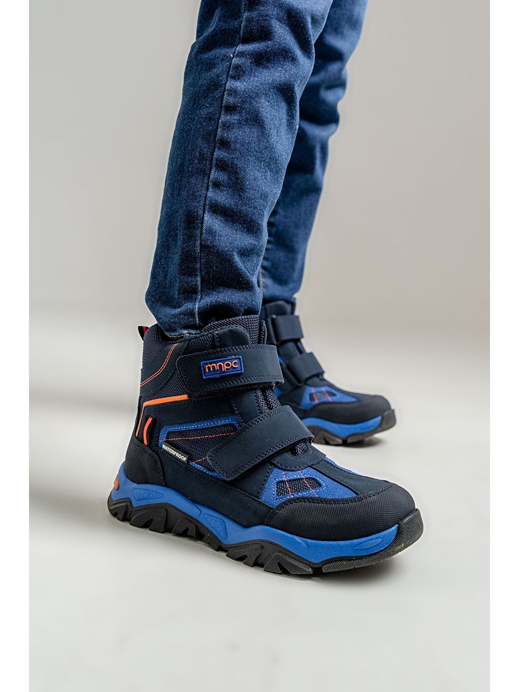 Erkek Çocuk Lacivert Su Geçirmez Anatomik Günlük Bot-1