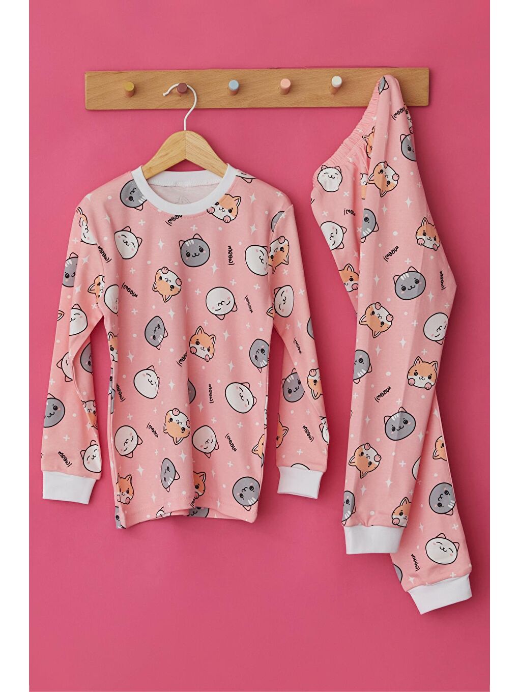 Kız Çocuk Kedi Baskılı Pijama Takımı Pembe