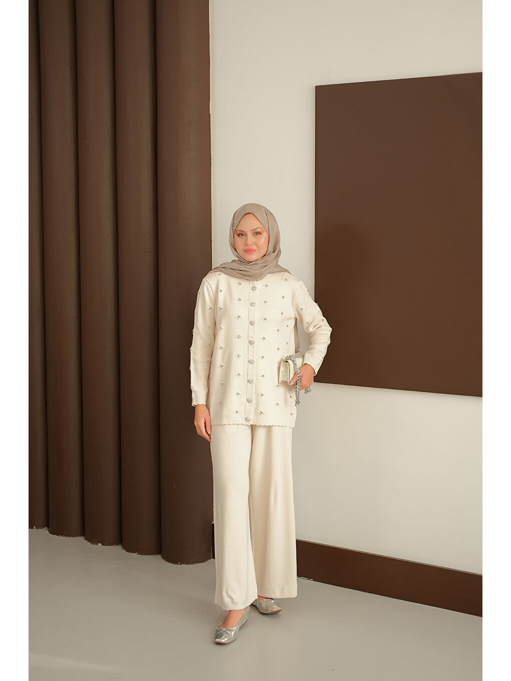 Ekru Kadın Kalp Düğme Detay Triko Takım Krem-3