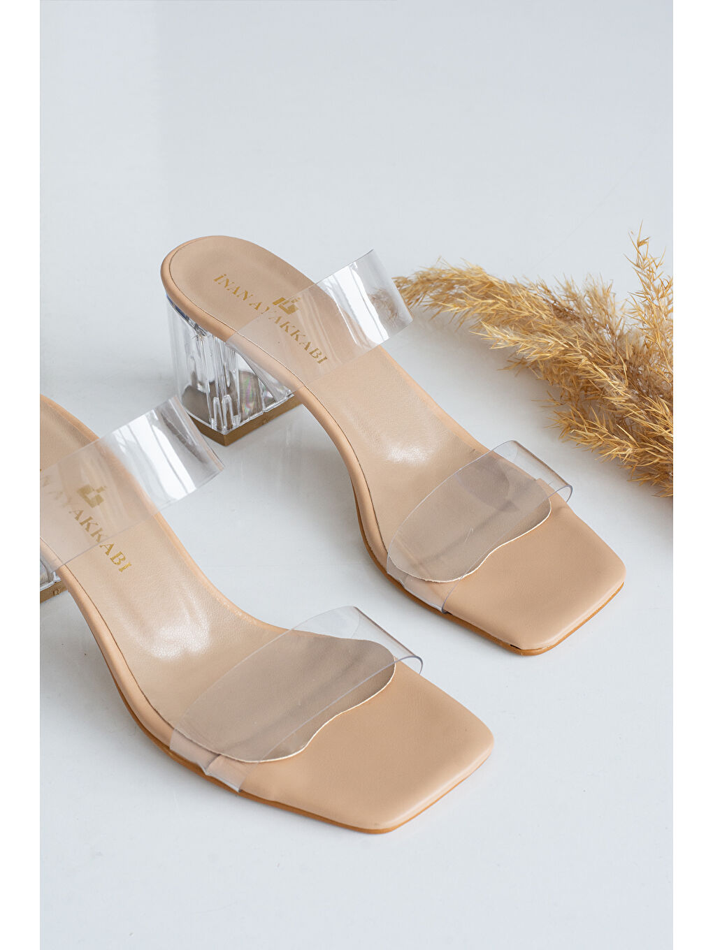 Bej Şeffaf Bant Ve Topuk Detay Topuklu Ayakkabı-2