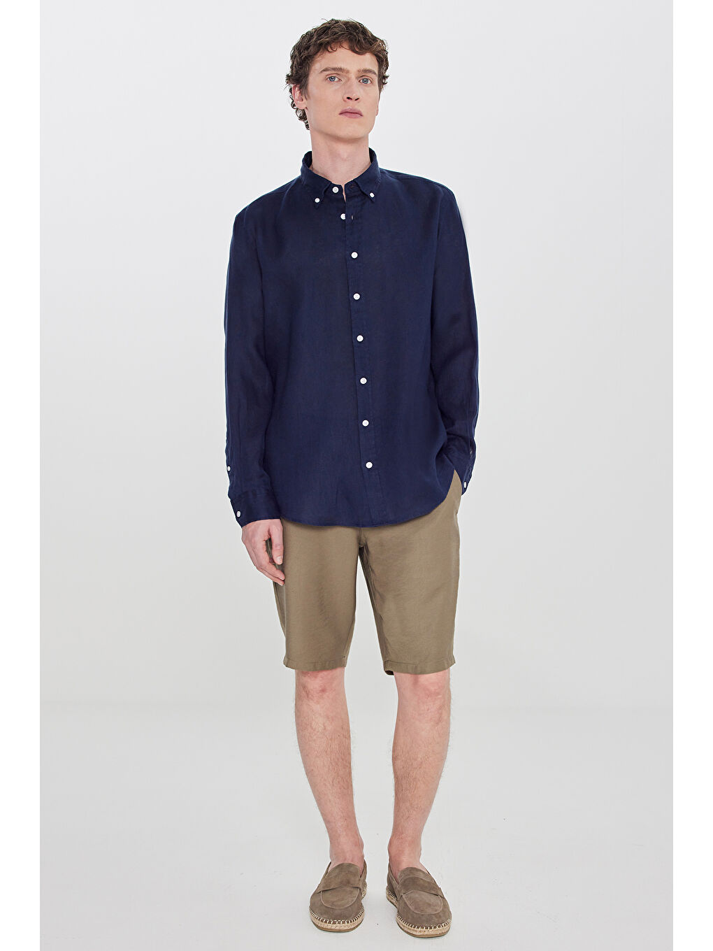 Erkek Lacivert %100 Keten Comfort Fit Rahat Kesim Düğmeli Yaka Gömlek-1