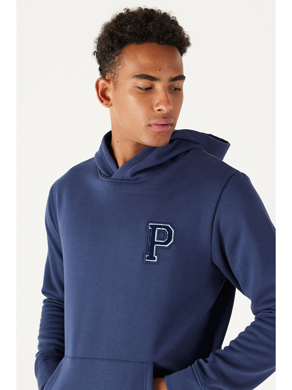 Erkek İndigo Standart Fit Normal Kesim İçi Şardonlu Kapüşonlu Sweatshirt-3