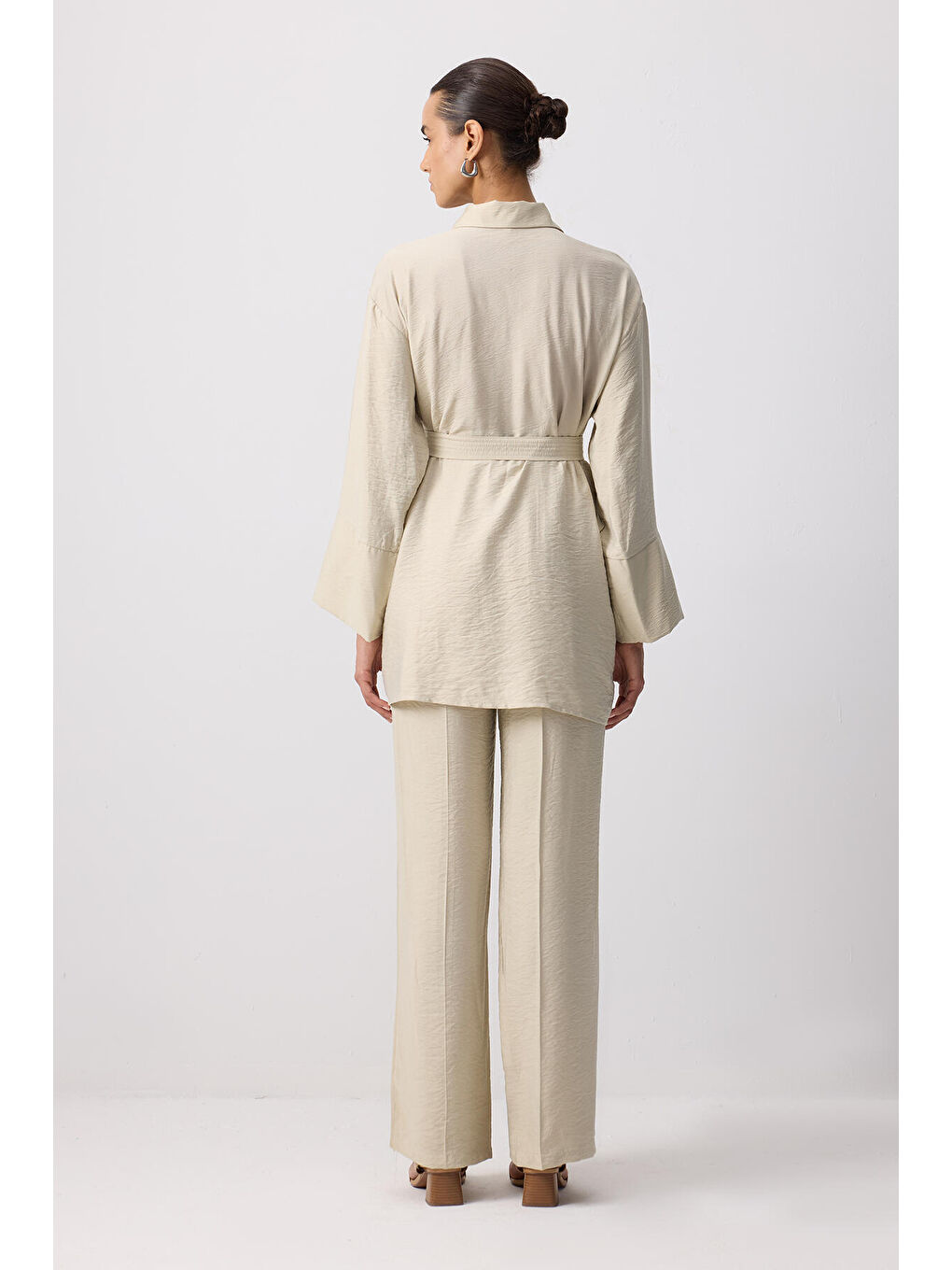 Yeşil Kuşaklı Gömlek Yaka Pantolon Takım-3