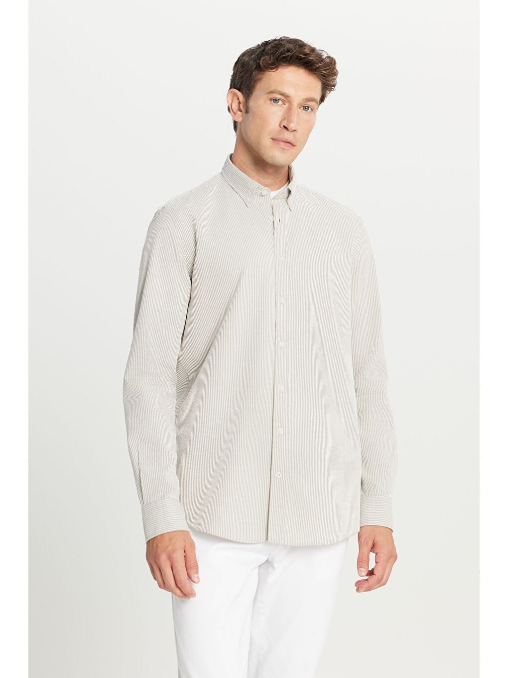 Erkek Bej-Beyaz %100 Pamuk Slim Fit Dar Kesim Düğmeli Yaka Çizgili Gömlek-4