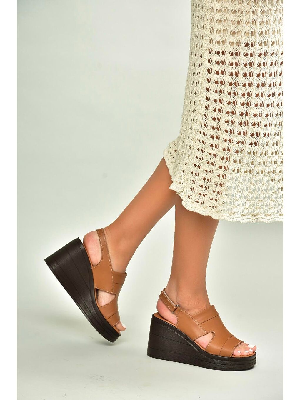 Kahverengi Taba Kadın Dolgu Topuklu Ayakkabı U5559603-2