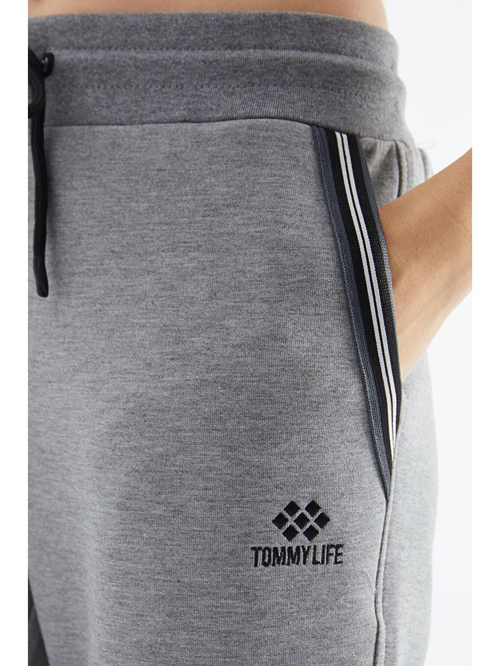 TOMMYLIFE Gri Melanj Fermuarlı Kadın Eşofman Takım - 95326 - 2