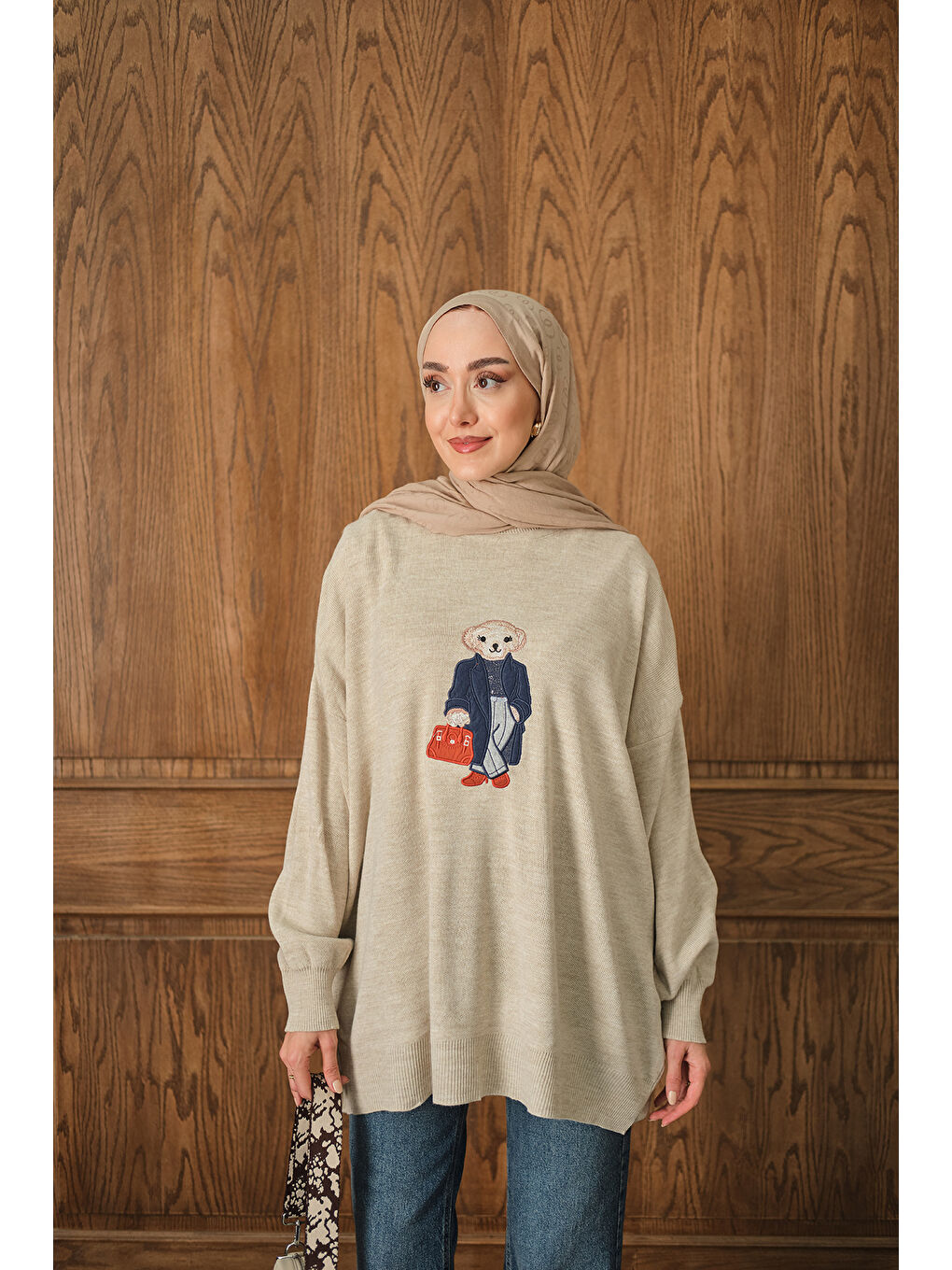 Ekru Kadın Ayıcık Nakışlı Triko Takım Krem-1