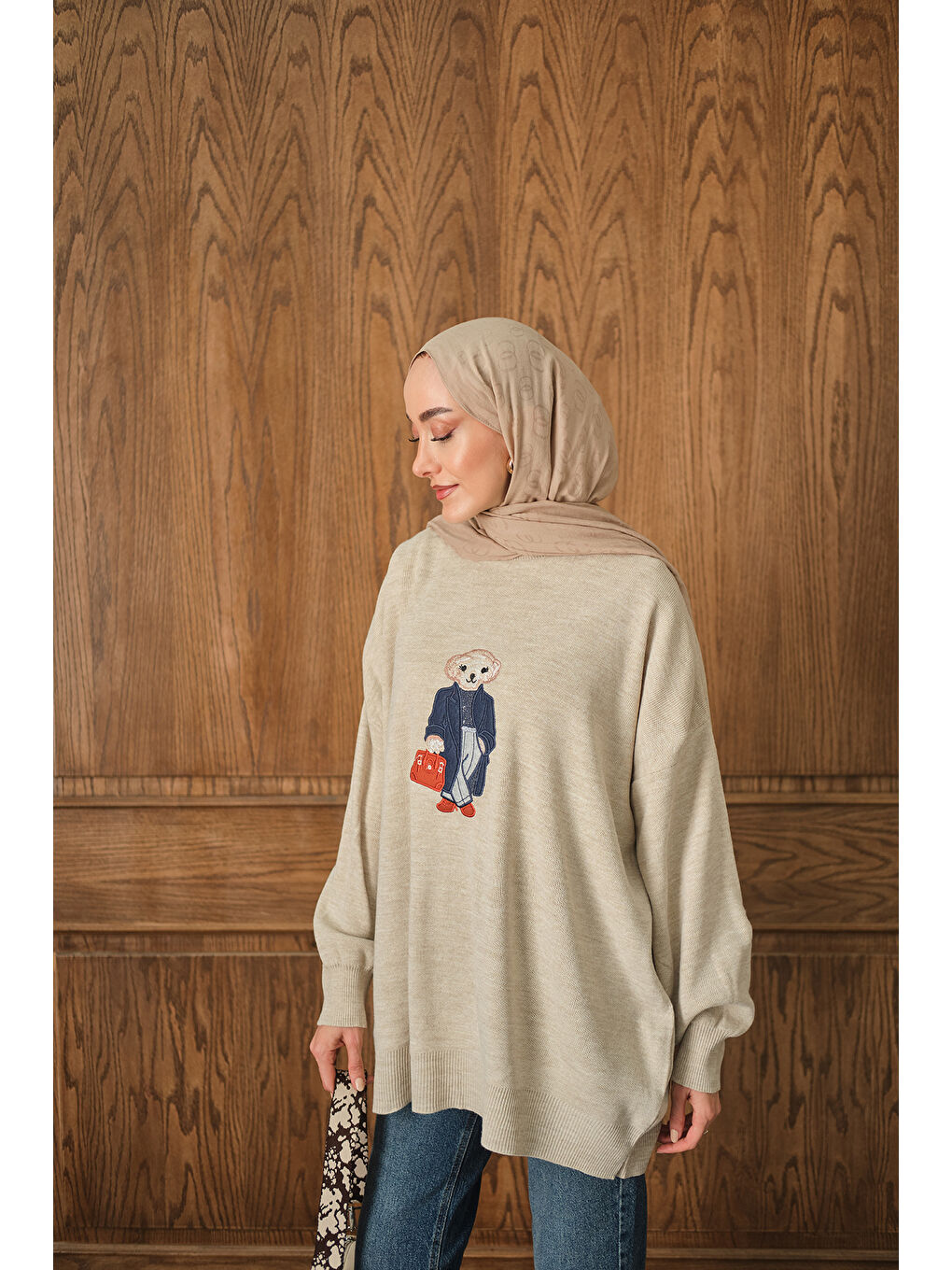 Ekru Kadın Ayıcık Nakışlı Triko Takım Krem-2