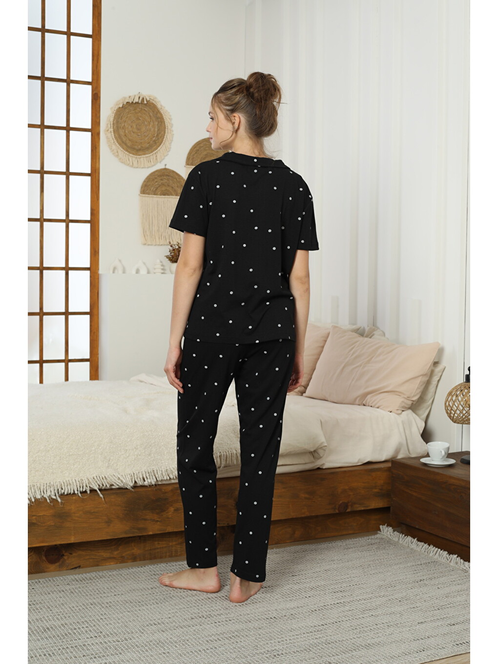 Siyah Beyaz Puan Desenli Örme Düğmeli Pijama Takım 7610-3
