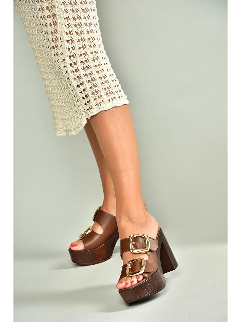 Kahverengi Kadın Terlik U8203766-2