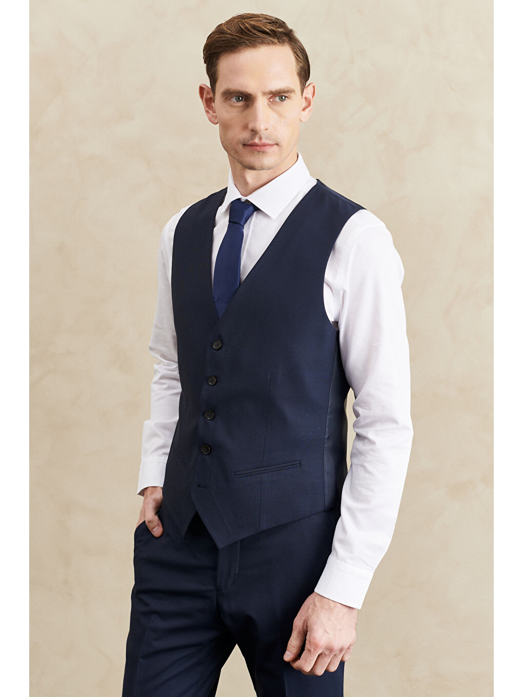 Erkek Lacivert Su Geçirmez Slim Fit Mono Yaka Yelekli Yünlü Nano Takım Elbise-4