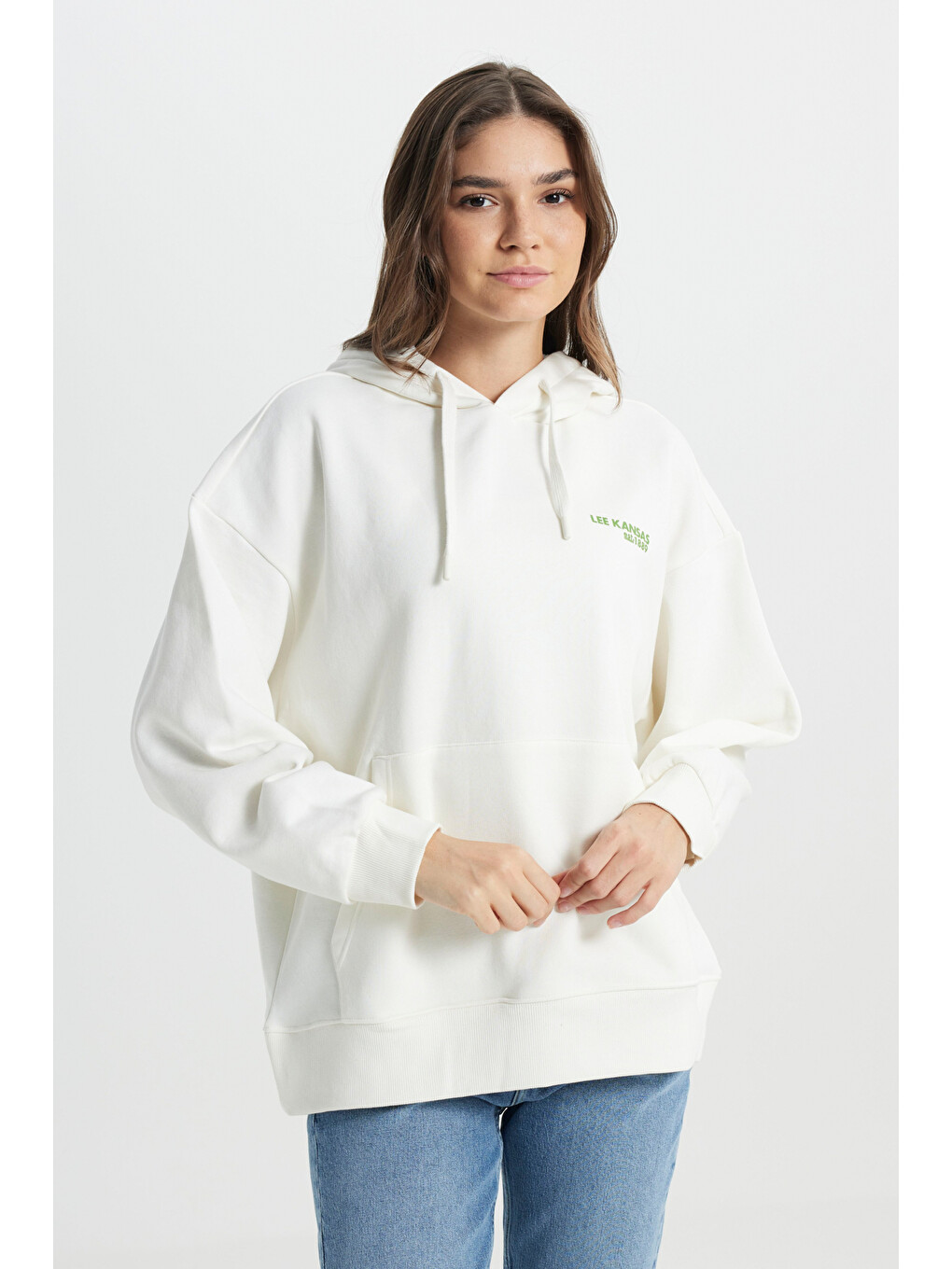 Regular Fit Normal Kesim Kapüşonlu İçi Polarlı Sırt Baskılı Kırık Beyaz Sweatshirt-2