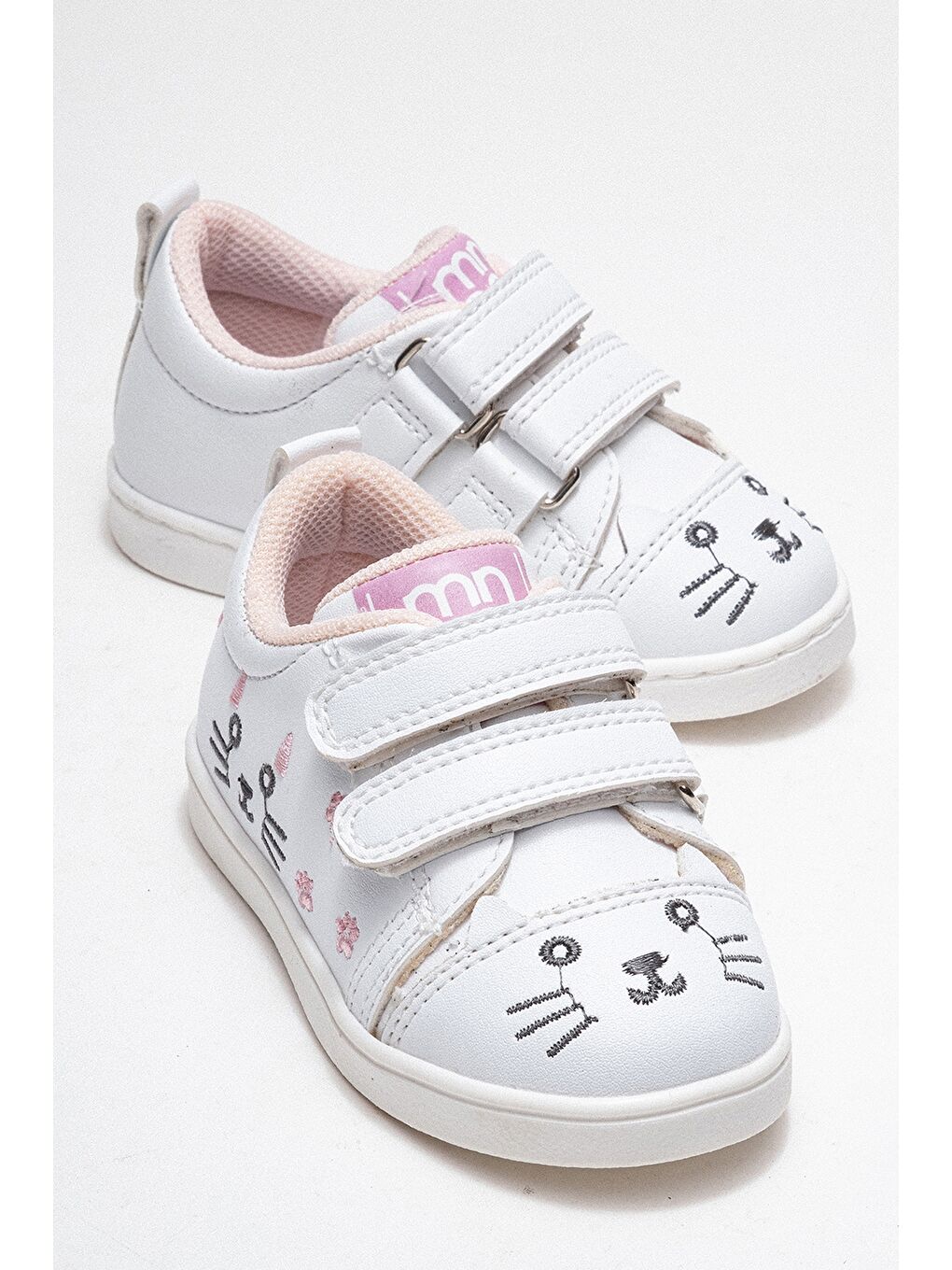 Kız Çocuk Beyaz Kedili Sneaker Ayakkabı