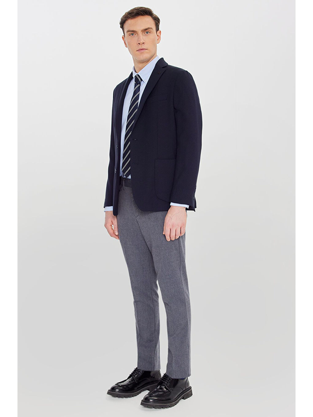 Erkek Lacivert Yünlü Regular Fit Normal Kesim Mono Yaka Torba Cepli Blazer Ceket-1