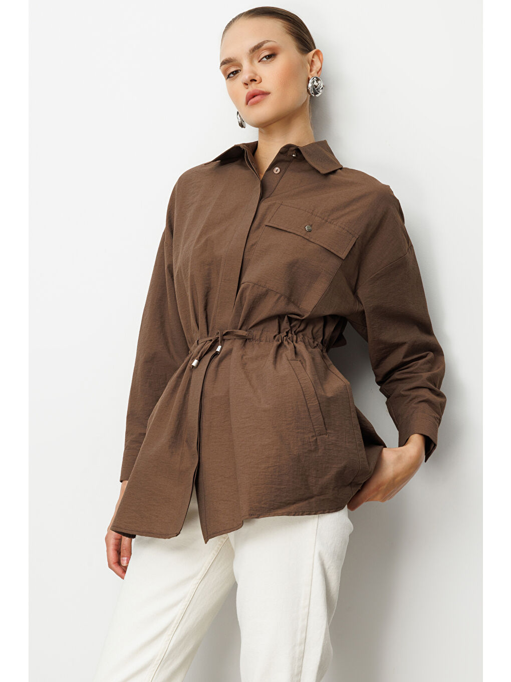 Beli İp Büzgülü Kahverengi Paraşüt Trençkot Tunik-2