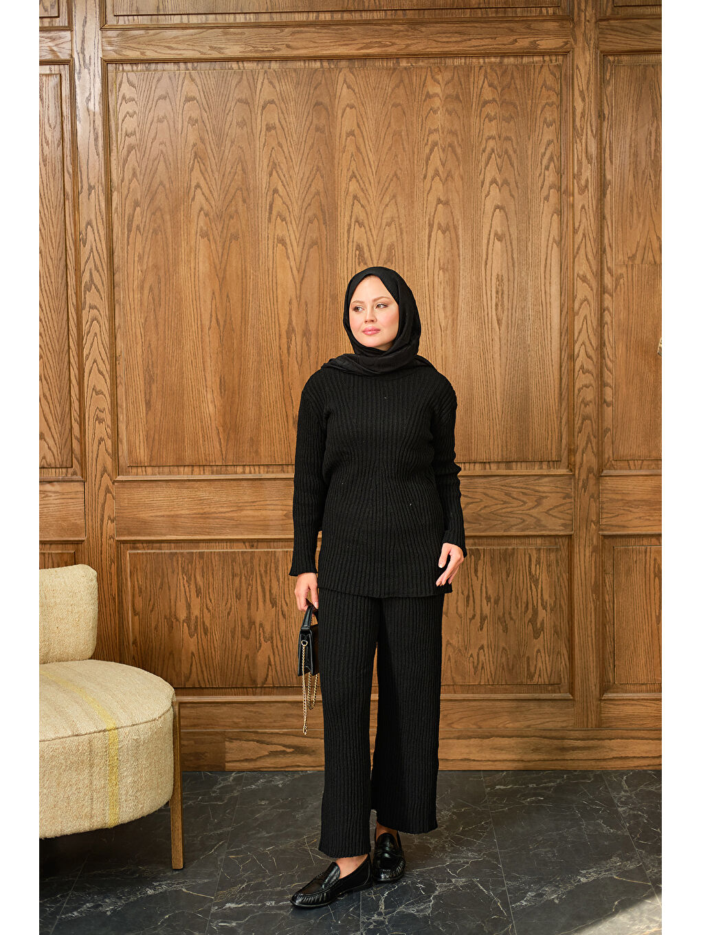 Kadın Bisiklet Yaka Triko Takım Siyah-1