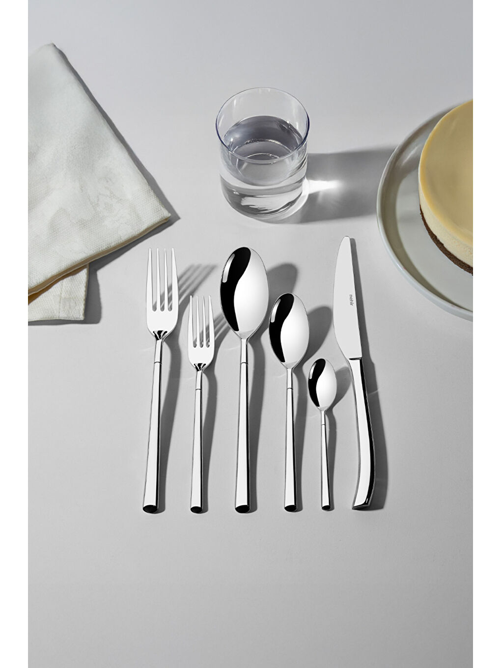 Gri Elegance Sade 12 Kişilik 72 Parça Kutulu Çatal Kaşık Bıçak Takımı-4