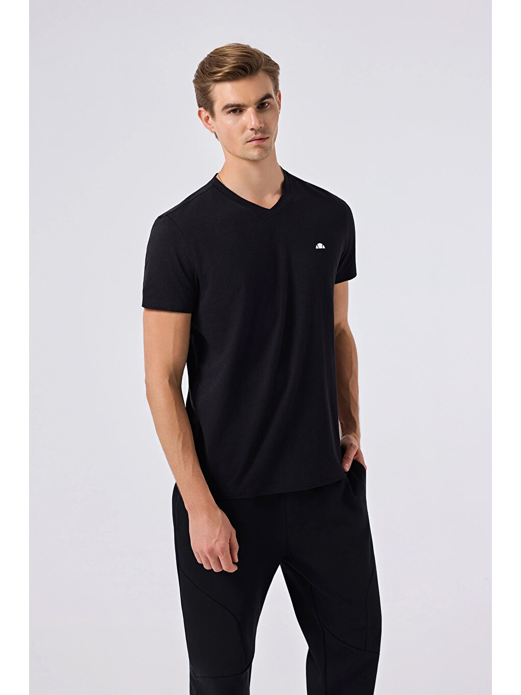 Siyah Pamuklu Regular Fit V Yaka T Shirt 6SM5049-BK-1